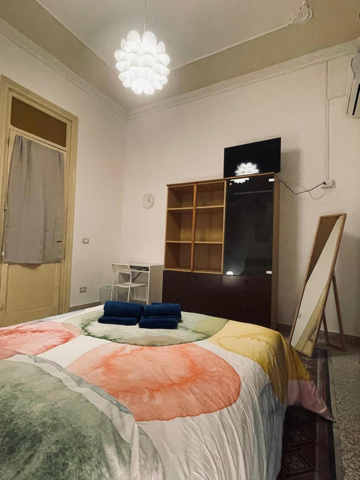 Olivuzza Rooms In Apartment Palermo Exterior photo